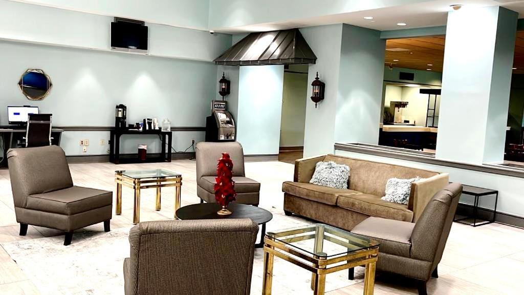 פלורנס Clarion Inn & Suites מראה חיצוני תמונה