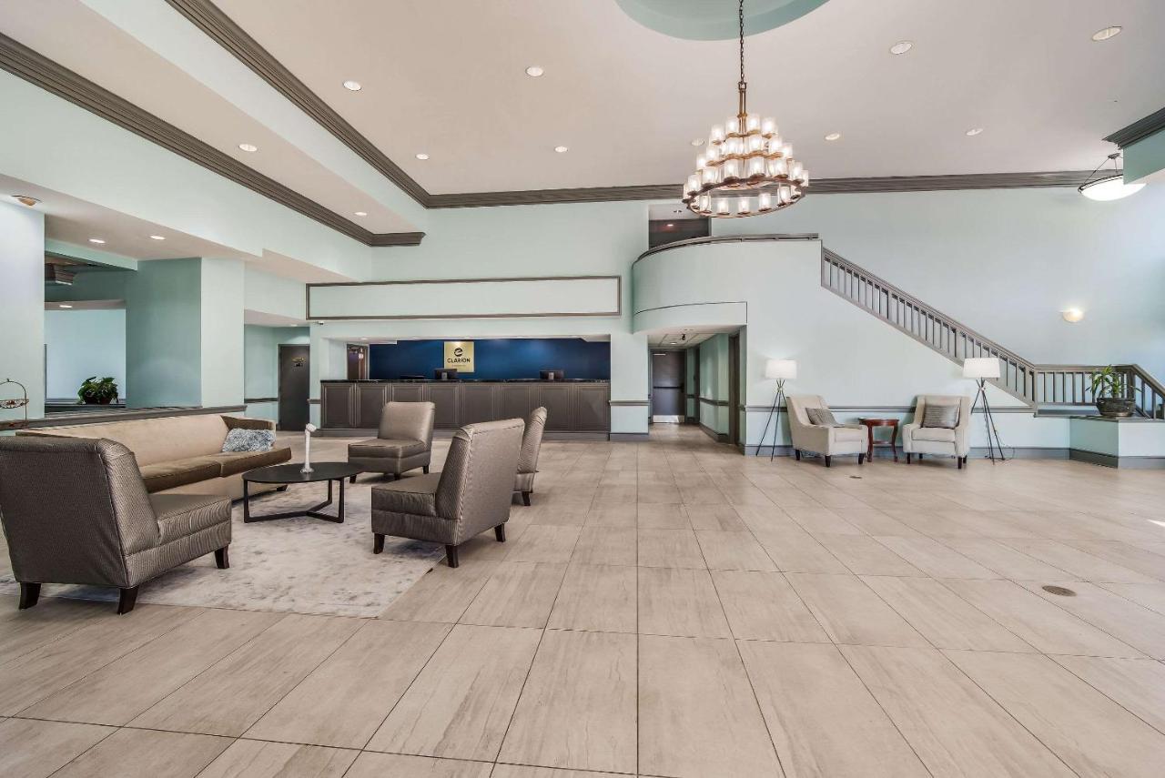 פלורנס Clarion Inn & Suites מראה חיצוני תמונה